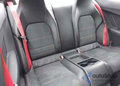 2015 Mercedes-Benz C 350 Sport 4Matic z USA, uszkodzony, nr VIN WDDGJ8JBXFG366290